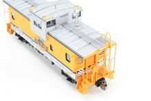 Load image into Gallery viewer, HO Brass OMI - Overland Models, Inc. D&amp;RGW - Denver &amp; Rio Grande Western Wide Vision Caboose 1500 Class FP No. 01500 2002 Run

