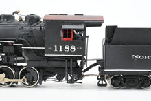 Load image into Gallery viewer, HO Brass W&amp;R Enterprises NP - Northern Pacific 0-8-0 G-2 Custom Painted No. 1188
