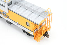Load image into Gallery viewer, HO Brass OMI - Overland Models, Inc. D&amp;RGW - Denver &amp; Rio Grande Western Wide Vision Caboose 1500 Class FP No. 01500 2002 Run
