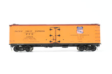 Load image into Gallery viewer, Gauge 1 - 1:32nd Scale Brass Eastern Railways PFE - Pacific Fruit Express R-30-12 Reefer Factory Painted Road Number 15929 No. 34 of 60
