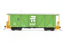 Load image into Gallery viewer, HO Brass OMI - Overland Models, Inc. GN - Great Northern "Bay Window" Wooden Caboose No. X-320 Custom Painted BN - Burlington Northern No. 11278
