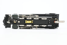 Load image into Gallery viewer, HO Brass CON PFM - Tenshodo GN - Great Northern F8 Class 2-8-0 Factory Painted
