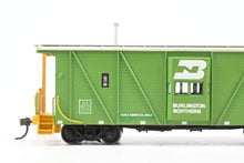 Load image into Gallery viewer, HO Brass OMI - Overland Models, Inc. GN - Great Northern "Bay Window" Wooden Caboose No. X-320 Custom Painted BN - Burlington Northern No. 11278
