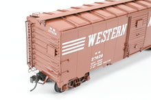 Load image into Gallery viewer, O Brass Pacific Limited WM - Western Maryland 1932 ARA Steel Boxcar w/Duryea Cushioned Underframe Pro-Painted No. 27628
