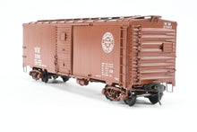 Load image into Gallery viewer, O Brass Pacific Limited WM - Western Maryland 1932 ARA Steel Boxcar w/Duryea Cushioned Underframe Pro-Painted No. 27054
