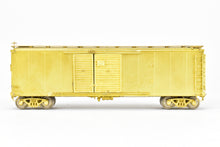 Load image into Gallery viewer, HO Brass OMI - Overland Models, Inc. PRR - Pennsylvania Railroad X-28 Boxcar w/ Corrugated Doors Plain Ends
