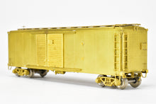 Load image into Gallery viewer, HO Brass OMI - Overland Models, Inc. PRR - Pennsylvania Railroad X-28 Boxcar w/ Corrugated Doors Plain Ends
