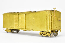 Load image into Gallery viewer, HO Brass OMI - Overland Models, Inc. PRR - Pennsylvania Railroad X-28 Boxcar w/ Corrugated Doors Plain Ends
