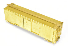 Load image into Gallery viewer, HO Brass OMI - Overland Models, Inc. PRR - Pennsylvania Railroad X-28 Boxcar w/ Corrugated Doors Plain Ends
