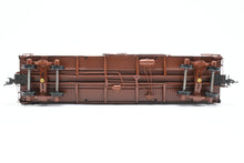 Load image into Gallery viewer, O Brass Pacific Limited WM - Western Maryland 1932 ARA Steel Boxcar w/Duryea Cushioned Underframe Pro-Painted No. 27054
