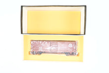 Load image into Gallery viewer, O Brass Pacific Limited WM - Western Maryland 1932 ARA Steel Boxcar w/Duryea Cushioned Underframe Pro-Painted No. 27054
