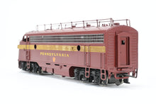 Load image into Gallery viewer, HO Brass Oriental Limited PRR - Pennsylvania Railroad EMD FP7A PH II PRR Version w/Trainphone Antenna FP REBOXX
