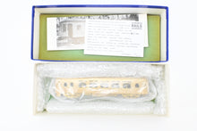 Load image into Gallery viewer, HO Brass GHB International Inc. IT - Illinois Terminal &quot;The Owl&quot; Trailer Sleeper
