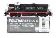 Load image into Gallery viewer, HO Walthers Proto SP - Southern Pacific EMD GP9 Phase II FP No. 5607 w/ ESU LokSound V5 DCC and Sound
