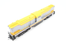 Load image into Gallery viewer, HO NEW Brass DVP - Division Point SSW - Cotton Belt Baldwin Center Cab Diesel DT-6-6-2000 F/P No. 260 w/ ESU LokSound DCC and Sound
