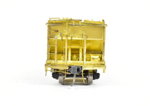 Load image into Gallery viewer, HO Brass Railworks PRR - Pennsylvania Railroad GLe Covered Hopper

