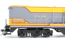 Load image into Gallery viewer, HO NEW Brass DVP - Division Point SSW - Cotton Belt Baldwin Center Cab Diesel DT-6-6-2000 F/P No. 260 w/ ESU LokSound DCC and Sound
