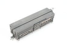 Load image into Gallery viewer, HOn3 Blackstone Models D&amp;RGW - Denver &amp; Rio Grande Western 30' Stock Car Flying Grande No. 5508
