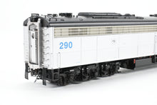 Load image into Gallery viewer, HO Rapido Trains, Inc. Amtrak EMD E8A Phase I Scheme FP No. 290
