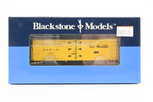 Load image into Gallery viewer, HOn3 Blackstone Models D&amp;RGW - Denver &amp; Rio Grande Western 30' Refrigerator Car Flying Grande Herald No 55
