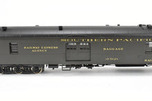 Load image into Gallery viewer, HO Brass PSC - Precision Scale Co. SP - Southern Pacific Harriman RPO/Baggage 70-BP-30-2 FP WRONG BOX
