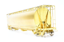 Load image into Gallery viewer, O Brass OMI - Overland Models, Inc. Various Roads ACF Cylindrical Covered Hopper
