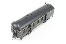 Load image into Gallery viewer, HO Brass PSC - Precision Scale Co. SP - Southern Pacific Harriman "Common Standard" 40' Full RPO Class 40-P-1 Factory Painted 4240
