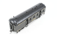 Load image into Gallery viewer, HO Brass PSC - Precision Scale Co. SP - Southern Pacific Harriman "Common Standard" 40' Full RPO Class 40-P-1 Factory Painted 4240
