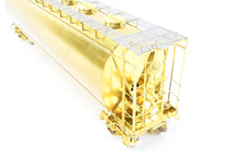 Load image into Gallery viewer, O Brass OMI - Overland Models, Inc. Various Roads ACF Cylindrical Covered Hopper
