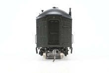 Load image into Gallery viewer, HO Brass PSC - Precision Scale Co. SP - Southern Pacific Harriman "Common Standard" 40' Full RPO Class 40-P-1 Factory Painted 4240
