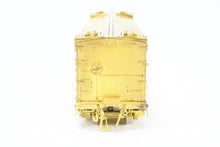 Load image into Gallery viewer, HO Brass W&amp;R - W&amp;R Enterprises Northern Refrigerator Car Co. Express Reefer Nos. 601-667
