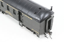 Load image into Gallery viewer, HO Brass PSC - Precision Scale Co. SP - Southern Pacific Harriman "Common Standard" 40' Full RPO Class 40-P-1 Factory Painted 4240
