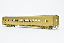 Load image into Gallery viewer, HO Brass Cascade Models GN - Great Northern 44-Seat Chair Car #1000-1007 (Ex. Union Pacific ACF 5450-5487 Series)
