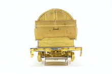 Load image into Gallery viewer, O Brass OMI - Overland Models, Inc. Various Roads Evans Steel Coil Steel Car w/Full Walkways w/Corrugated Covers
