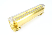 Load image into Gallery viewer, O Brass OMI - Overland Models, Inc. UP - Union Pacific CH-90-5 Cylindrical Covered Hopper
