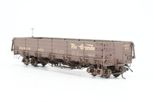 Load image into Gallery viewer, HOn3 Blackstone Models D&amp;RGW - Denver &amp; Rio Grande Western Drop Bottom Gondola Flying Grande Herald No. 872 Weathered
