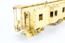 Load image into Gallery viewer, HO Brass Oriental Limited L&amp;N - Louisville &amp; Nashville Steel Caboose w/ Roof walk
