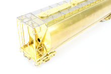 Load image into Gallery viewer, O Brass OMI - Overland Models, Inc. UP - Union Pacific CH-90-5 Cylindrical Covered Hopper
