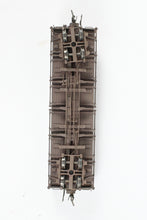 Load image into Gallery viewer, HOn3 Blackstone Models D&amp;RGW - Denver &amp; Rio Grande Western Drop Bottom Gondola Flying Grande Herald No. 872 Weathered
