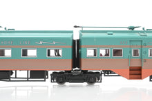 Load image into Gallery viewer, HO ConCor CNS&amp;M - North Shore Line &quot;Electroliner&quot; 4-Car Set Train No. 1 Units 801 - 802
