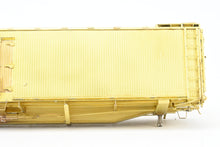 Load image into Gallery viewer, O Brass PSC - Precision Scale Co. PFE - Pacific Fruit Express R-70-2 50' Wooden Ice Refrigerator Car w/Ajax Brake Wheel
