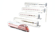 Load image into Gallery viewer, HO Brass Railway Classics CRI&amp;P – Rock Island 1937 Peoria Rocket Set EMC TA Diesel and 4-Cars Factory Painted
