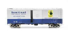Load image into Gallery viewer, O Brass PSC - Precision Scale Co. B&amp;O - Baltimore &amp; Ohio AAR 40'Single Door Boxcar Factory Painted "Sentinel Service" No. 725748
