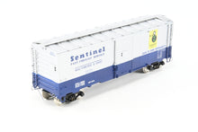 Load image into Gallery viewer, O Brass PSC - Precision Scale Co. B&amp;O - Baltimore &amp; Ohio AAR 40'Single Door Boxcar Factory Painted "Sentinel Service" No. 725748
