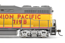 Load image into Gallery viewer, HO Brass Oriental Limited UP - Union Pacific EMD GP30B Cabless Nos. 719B FP
