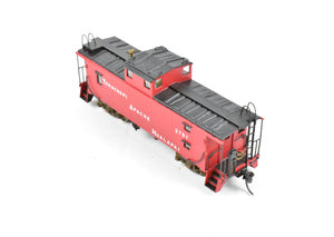 HO Brass OMI - Overland Models, Inc. NW - Norfolk & Western International Steel Caboose C/P in Private Road