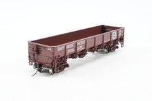 Load image into Gallery viewer, HO Brass CON CIL - Challenger Imports SP - Southern Pacific Class G50-12 Drop Bottom Gondola 1950's scheme Factory Painted No. 93726
