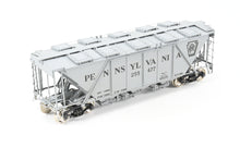 Load image into Gallery viewer, O Brass PSC - Precision Scale Co. PRR - Pennsylvania Railroad 70 Ton H-30 Class Covered Hopper Factory Painted Grey No. 255477
