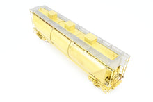 Load image into Gallery viewer, O Brass OMI - Overland Models, Inc. Various Roads North American Pd 3000-3 Covered Hopper
