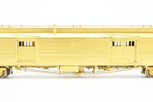 Load image into Gallery viewer, HO Brass W&amp;R Enterprises NP - Northern Pacific Truss Rod Baggage Car Nos. 1517 - 1576
